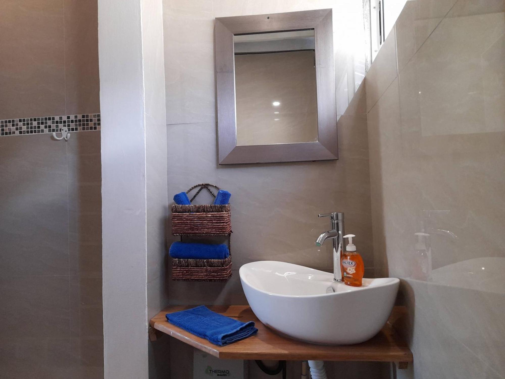Casa Blanca Beachfront House With Shared Pool Access Pangea Lodge 만사니요 외부 사진