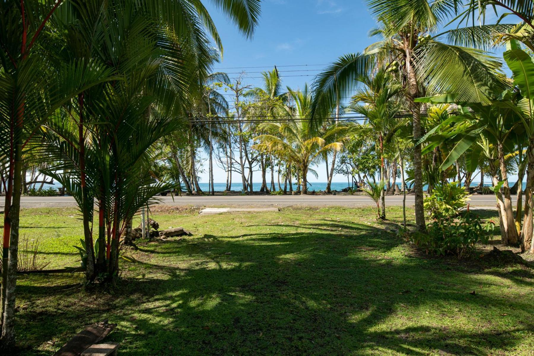 Casa Blanca Beachfront House With Shared Pool Access Pangea Lodge 만사니요 외부 사진