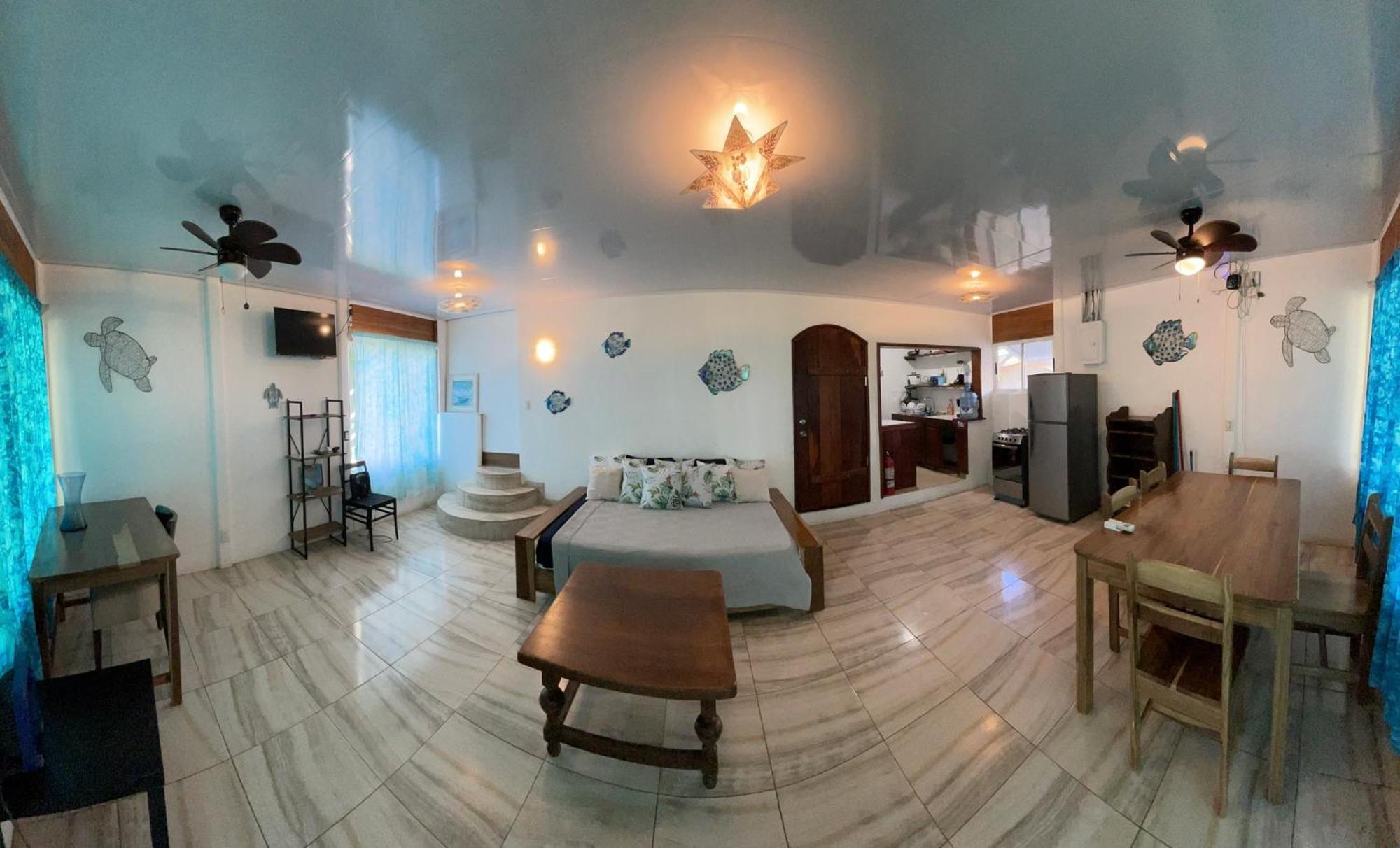 Casa Blanca Beachfront House With Shared Pool Access Pangea Lodge 만사니요 외부 사진